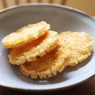 Rice crackers