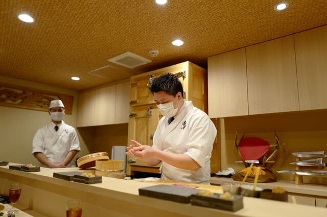 Sushi Akazu 4
